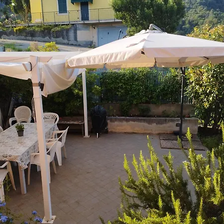 Al Mare Nel Verde A Moneglia